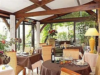 Hotel La Treille 2*