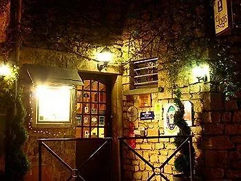 La Treille Hotel 2*