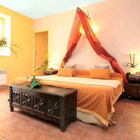 La Treille 2* Vitrac (Dordogne)