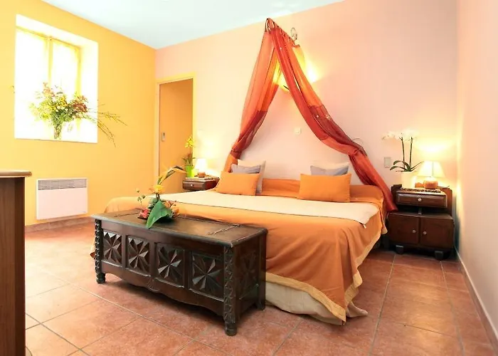 La Treille 2* Vitrac (Dordogne)